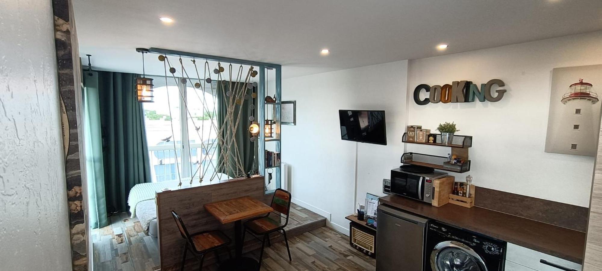 Le Semaphore - Studio Climatise, Grande Terrasse Vue Mer - Parking, Wifi La Grande-Motte Eksteriør bilde